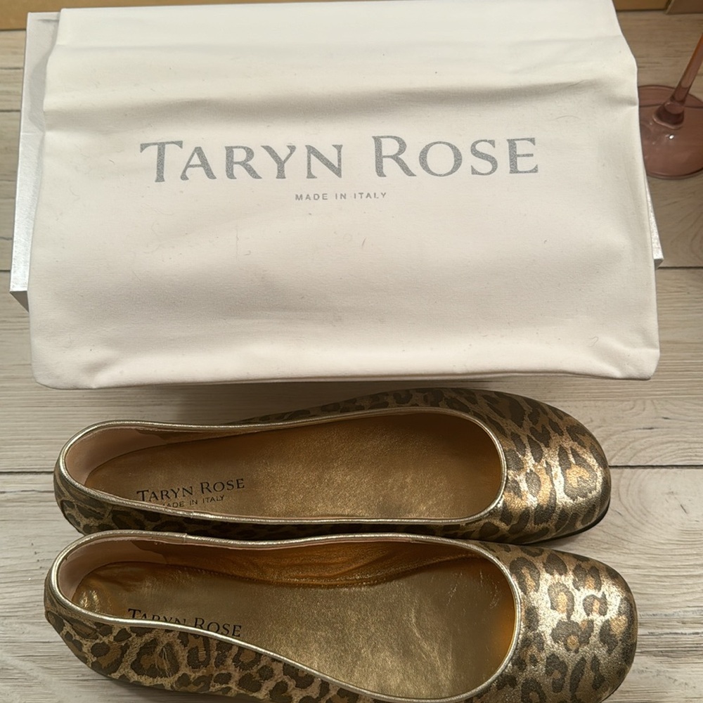 Gold Taryn Rose  Branda-Napa Silk Flats. - Picture 8 of 8